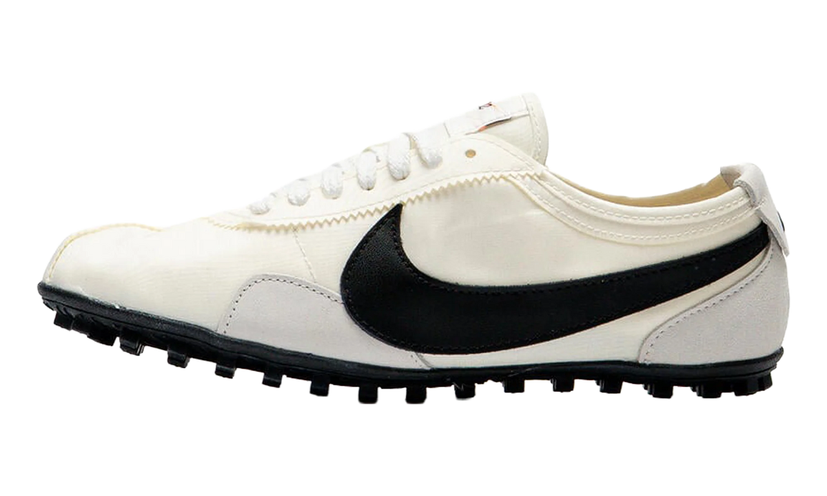 Moon Shoe WMNS "Soft Pearl Black" II0407 001