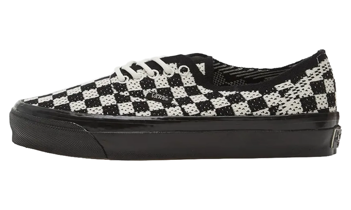 LX Authentic 44 EK "Punk Check Black Marshmallow" VN000EJC1KP