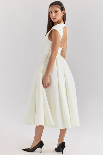 Livette –  Silhouet Maxi Dress