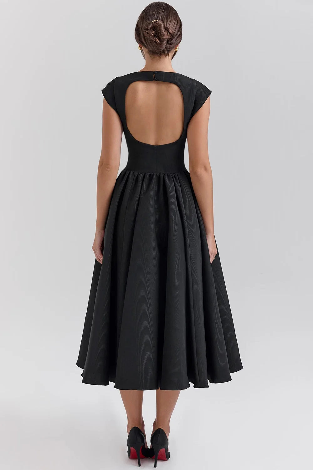 Livette –  Silhouet Maxi Dress