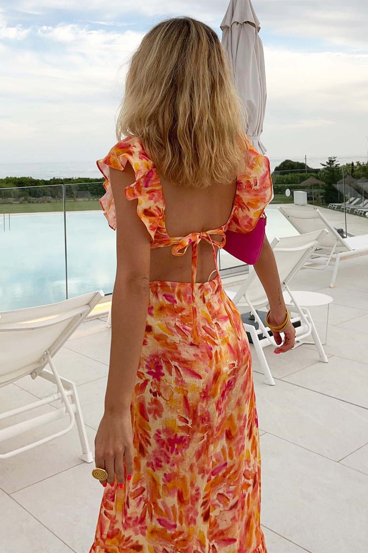 Amelora – Romantic Ruffle Dress with Floral Print