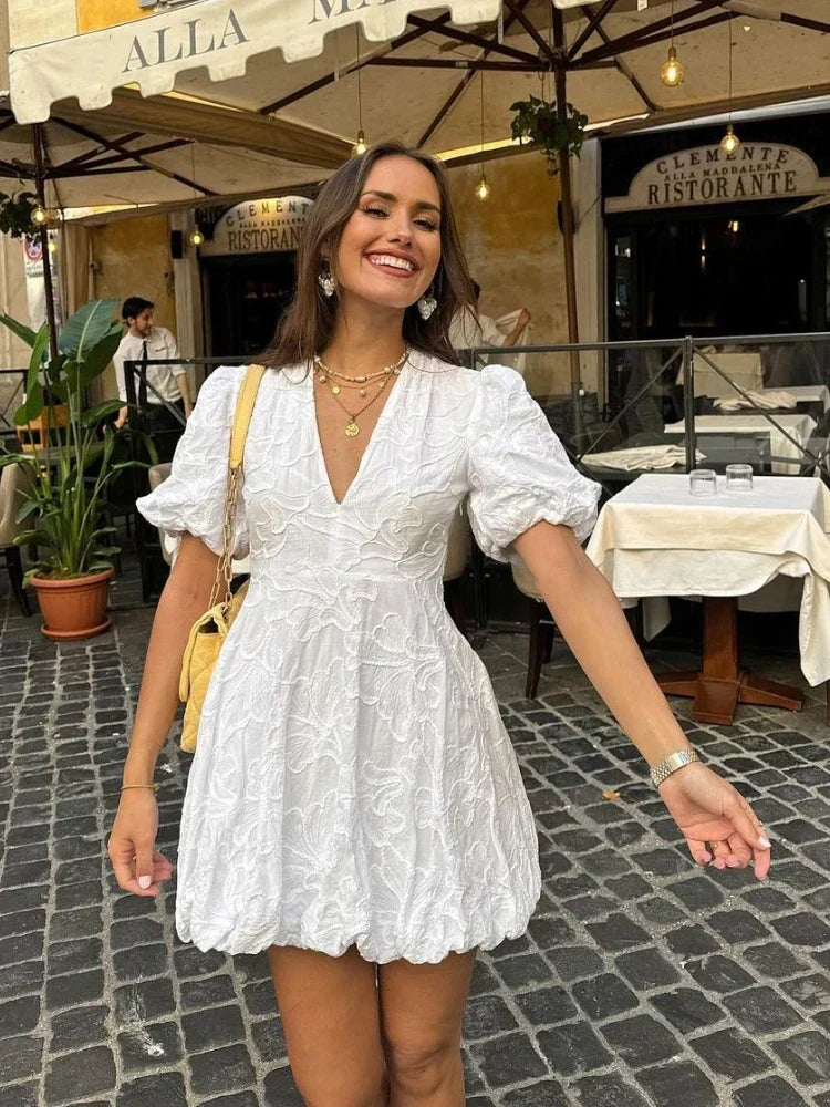 Tessa – Romantic midi dress with puff sleeves