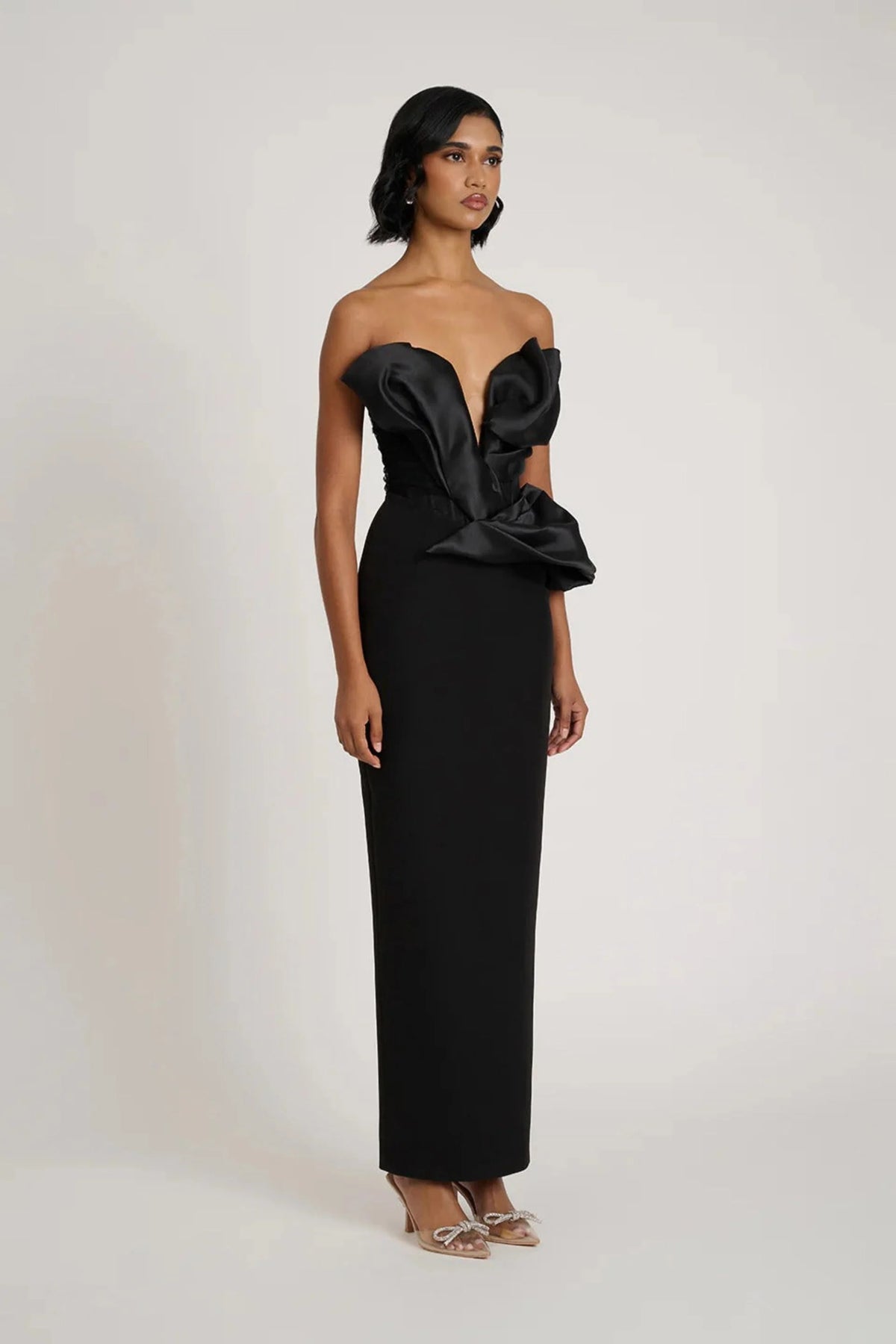 Auri Gown - Black