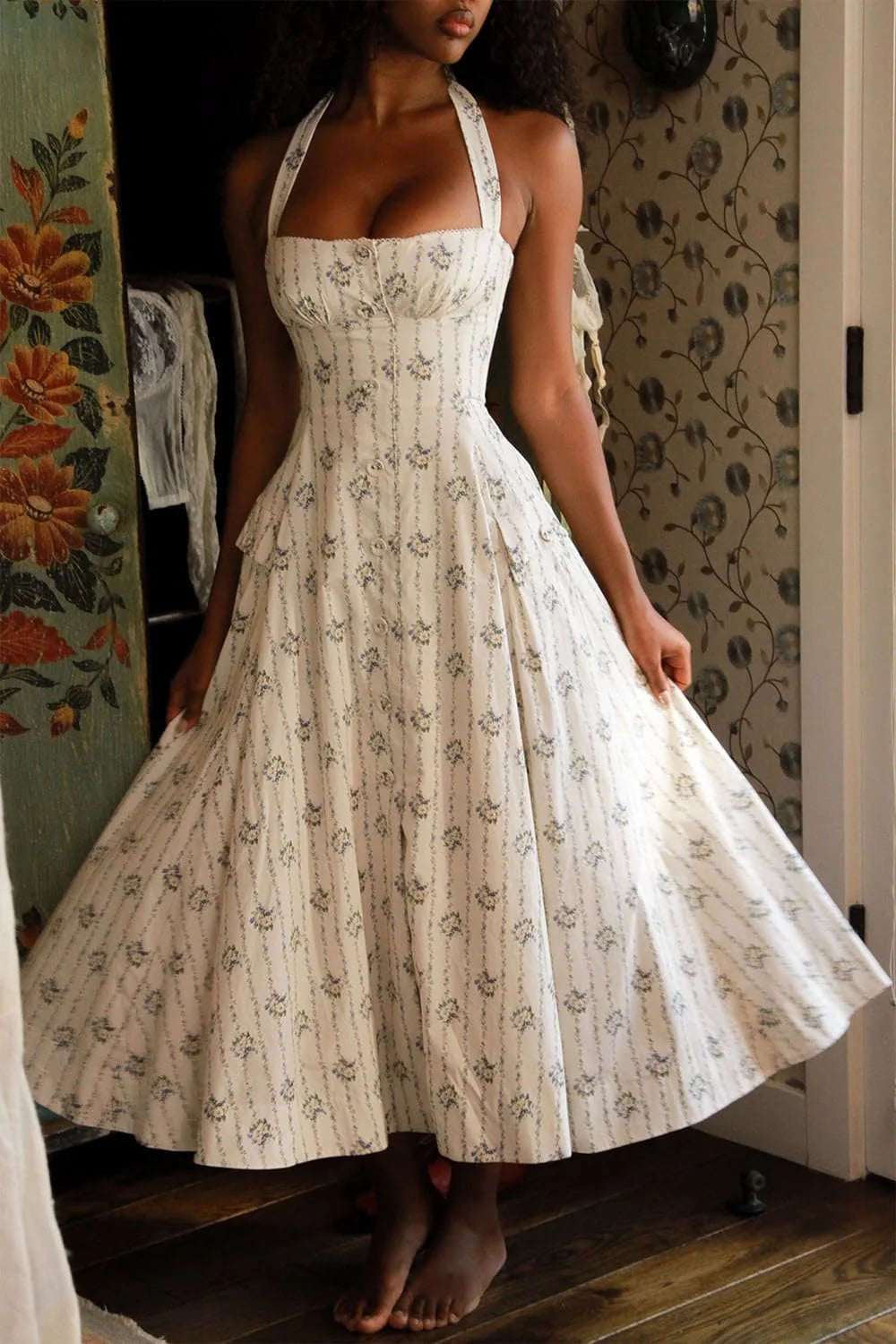 Livette - Vintage Floral Maxi Dress