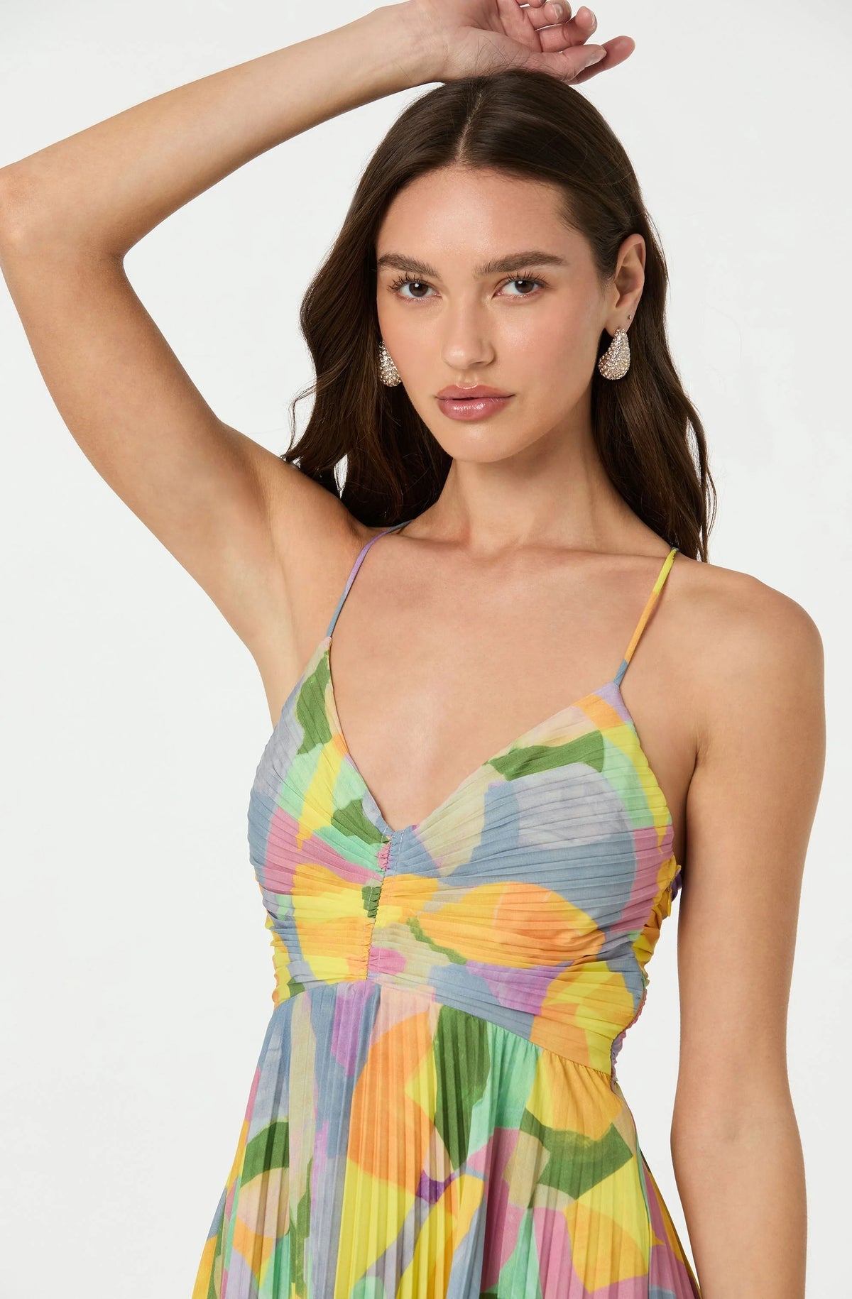 Lisa – Pleated maxi dress with floral print