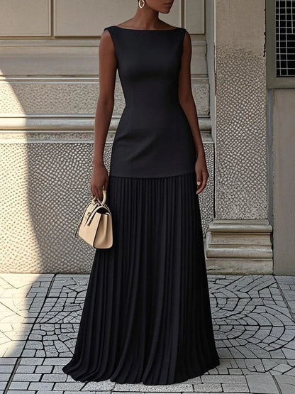 Livette - Boat Neck Pleated Maxi Dress