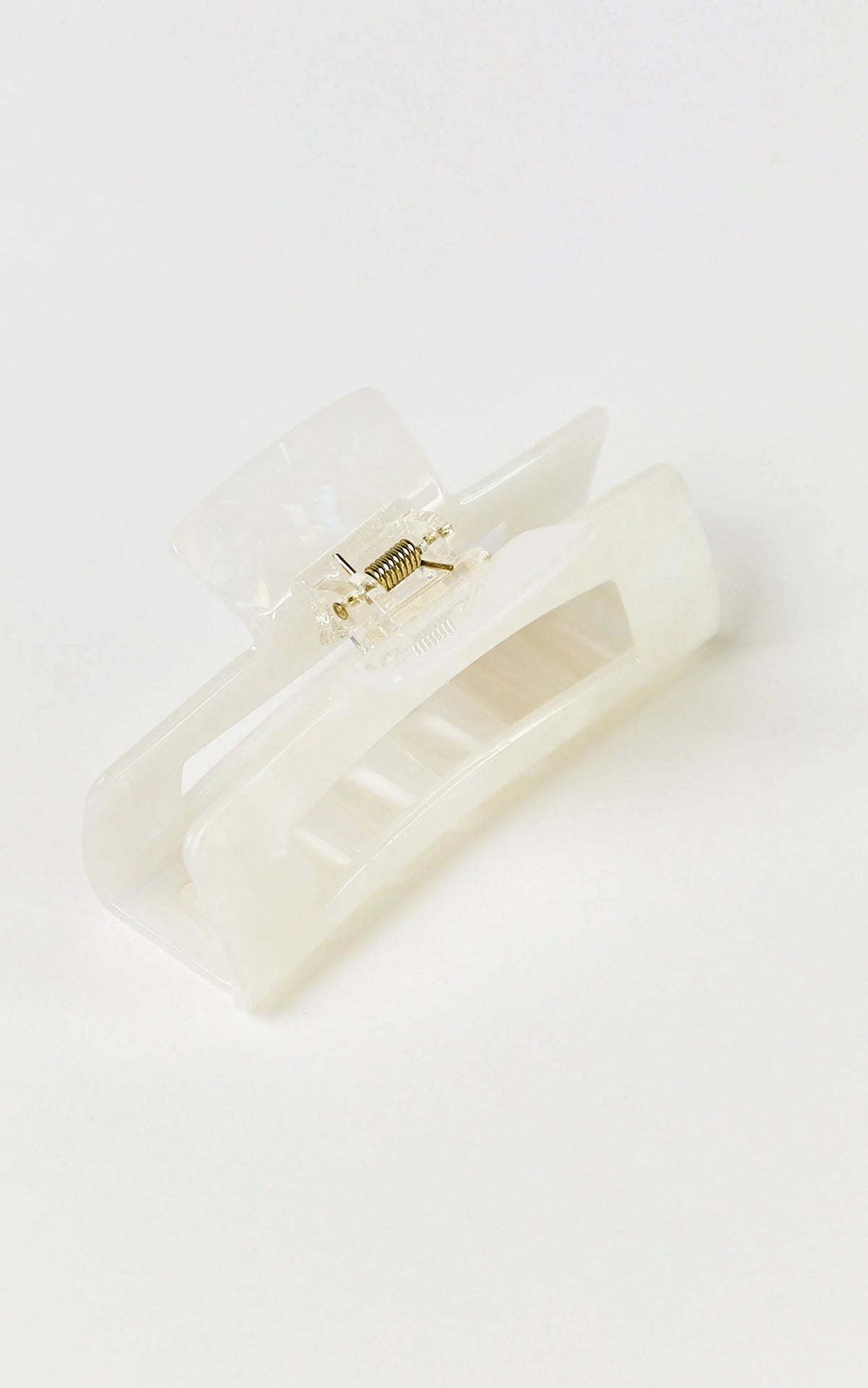 Wilda Hair Clip - Rectangle Claw Hair Clip in Cream