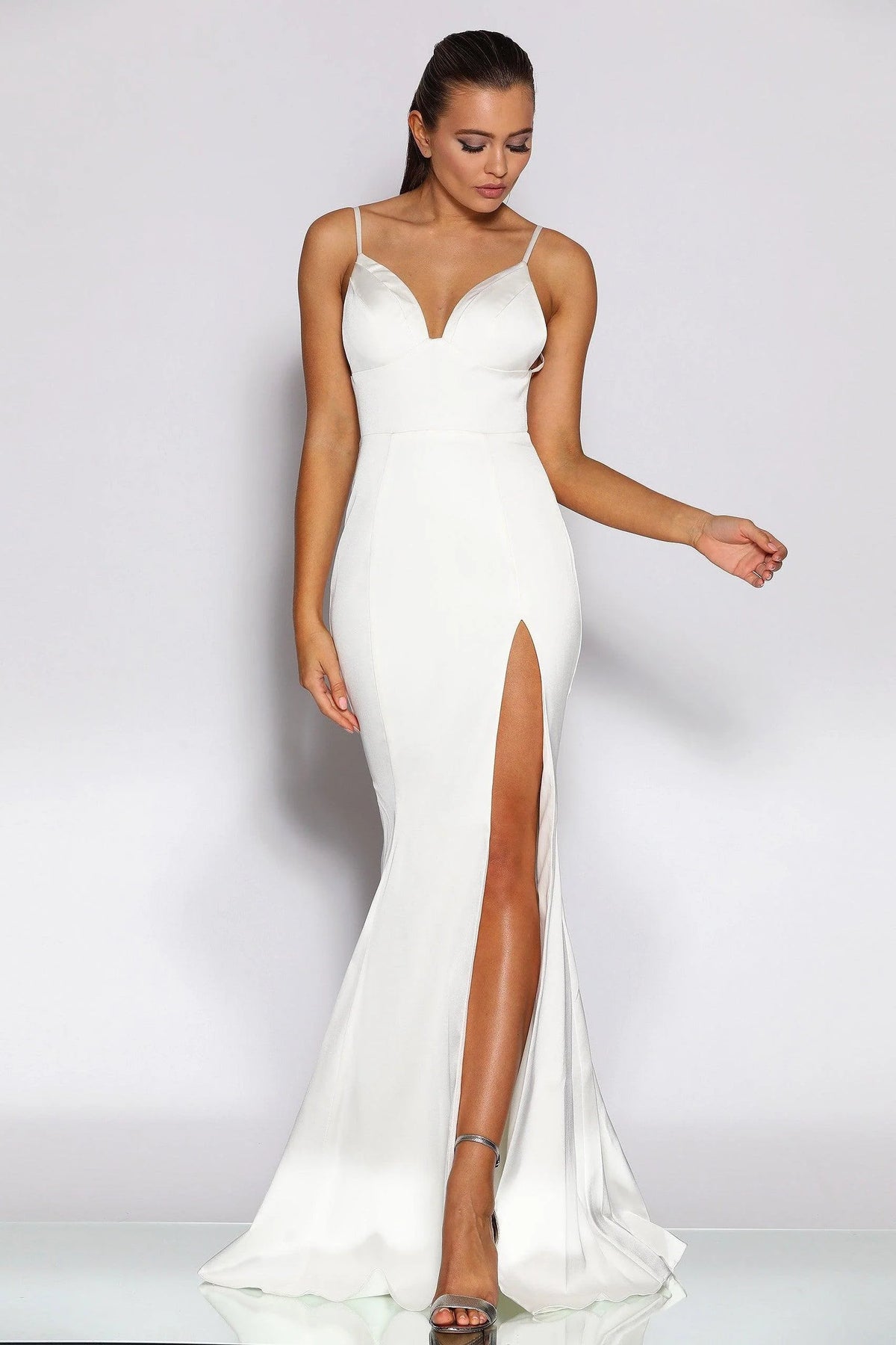 Jadore JX2055 Gown - Berry