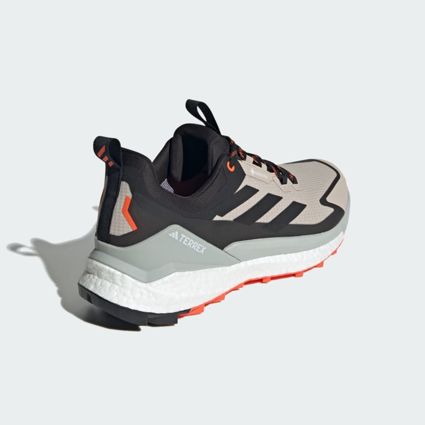 Men's Terrex Free Hiker 2.0 Low Gore-Tex in Wonder Beige Core Black Semi Impact orange