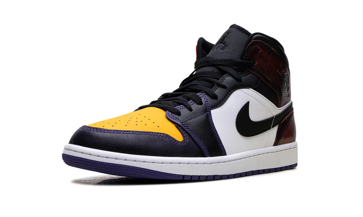 Jordan 1 Mid SE "LA to Chicago" IQ9383 611