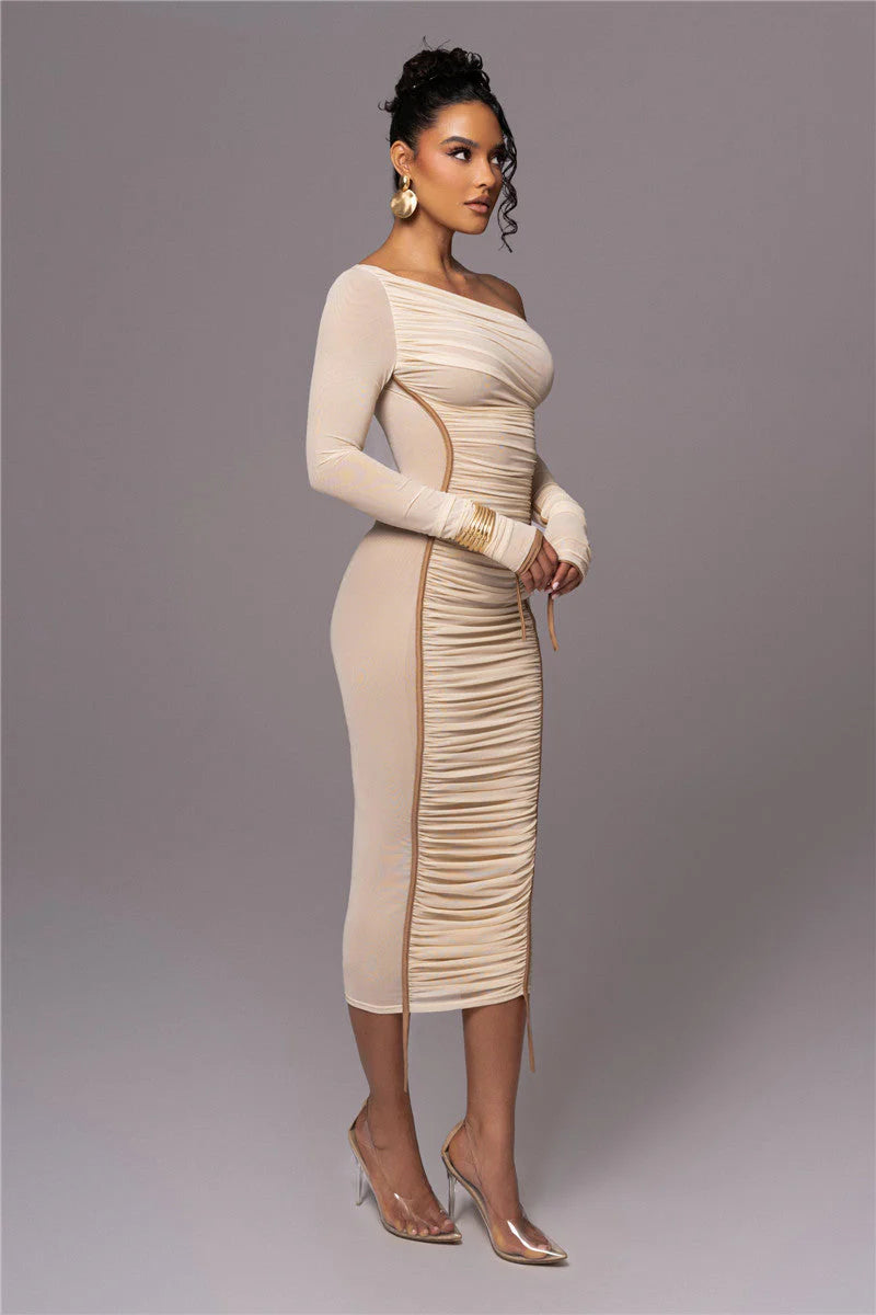Livette - Allure Midi Dress