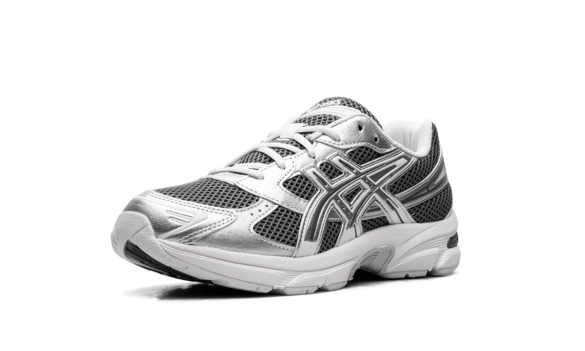 Gel-1130 GS "Carrier Grey Pure Silver" 1204A169 020