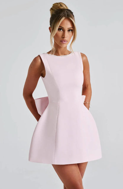 Eleanor - Timeless Elegance with Bow Detail