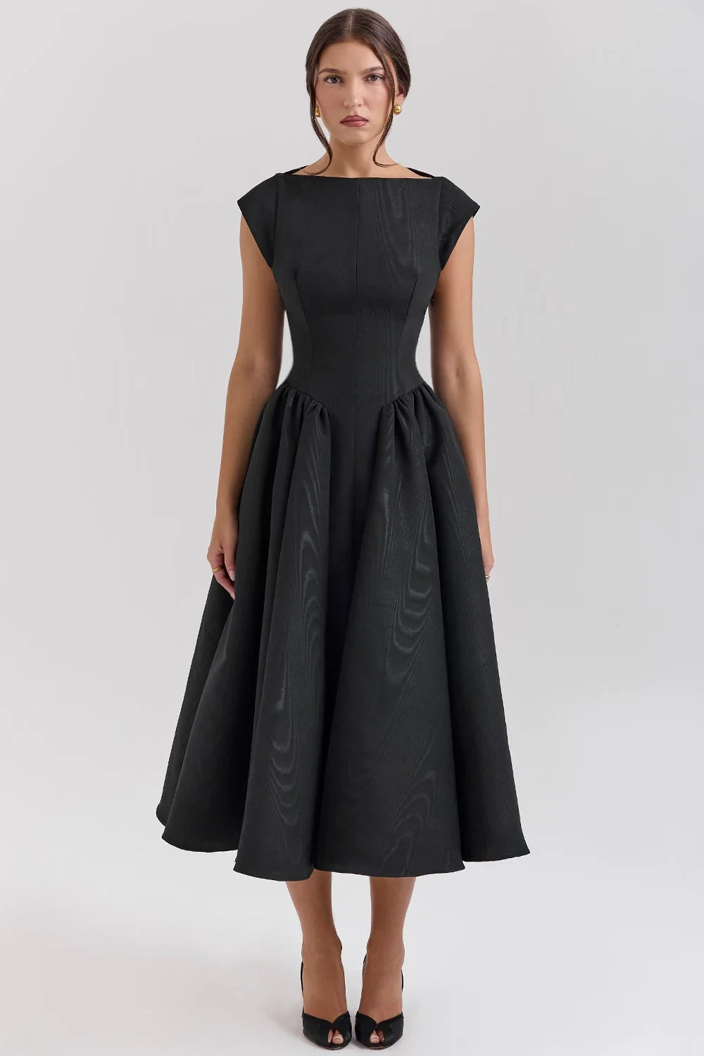 Livette –  Silhouet Maxi Dress