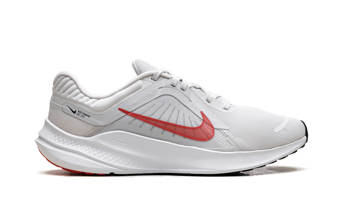 Quest 5 "Platinum Tint White Black Light Crimson" DD0204 007