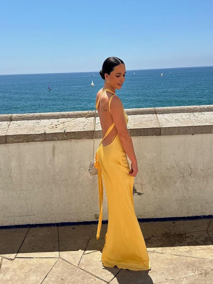 Evoris – One-Shoulder Backless Maxi Dress