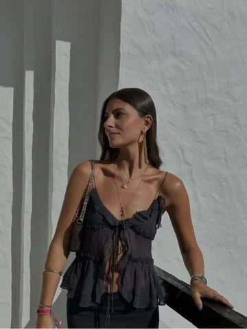 Melany - Playful Ruffle Top