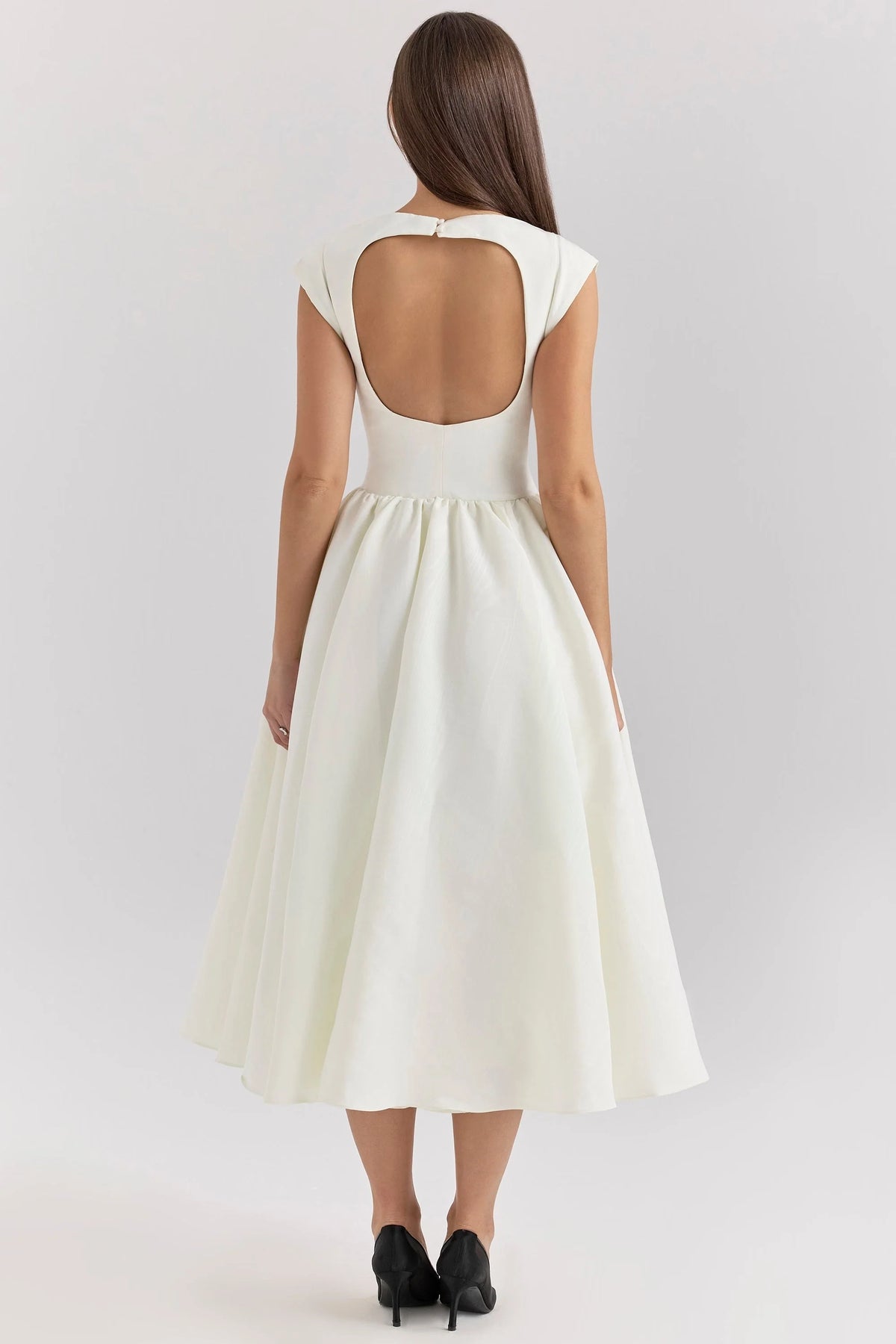 Livette –  Silhouet Maxi Dress