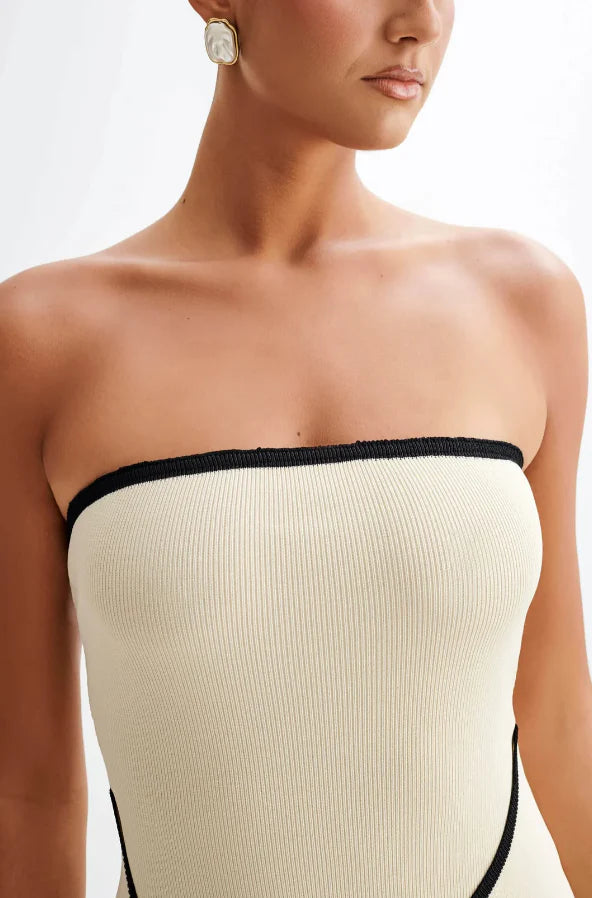 Oriane – Strapless knit dress with bow detail