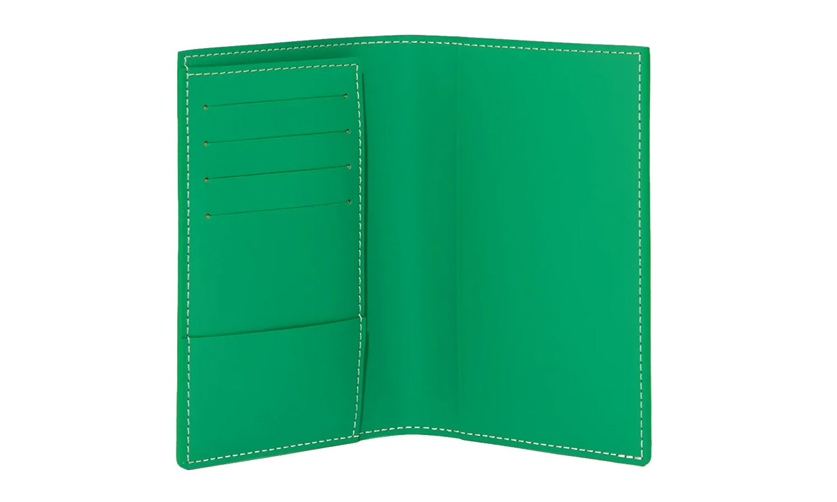 Grenelle Passport Cover "Meadow Green" GOY32
