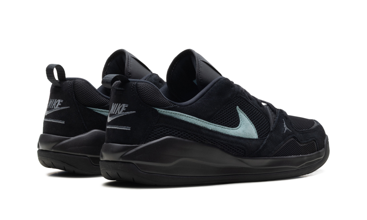 CMFT Era "Black Sail Cool Grey Mineral" HJ6777 002