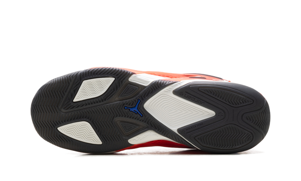 Heir Series "Bright Crimson" FQ3858 614